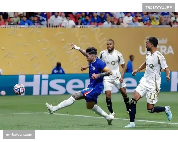 洛杉矶FC攻防两端表现稳定，场均进球2.5个失球仅1.2个